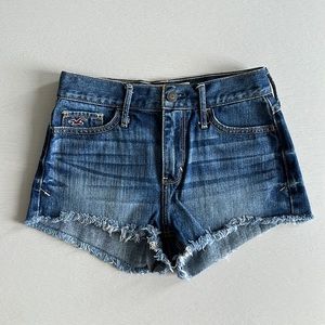 Hollister high waisted denim shorts - 24